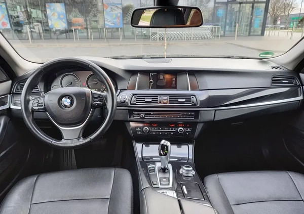BMW Seria 5 cena 49900 przebieg: 220000, rok produkcji 2014 z Sieradz małe 46